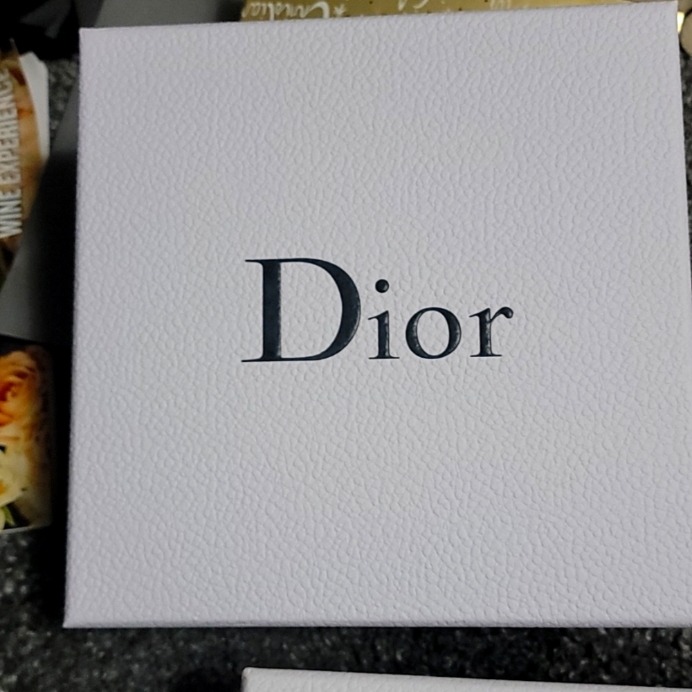 Dior Box